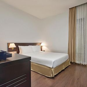 Deluxe  Without Window King Room
